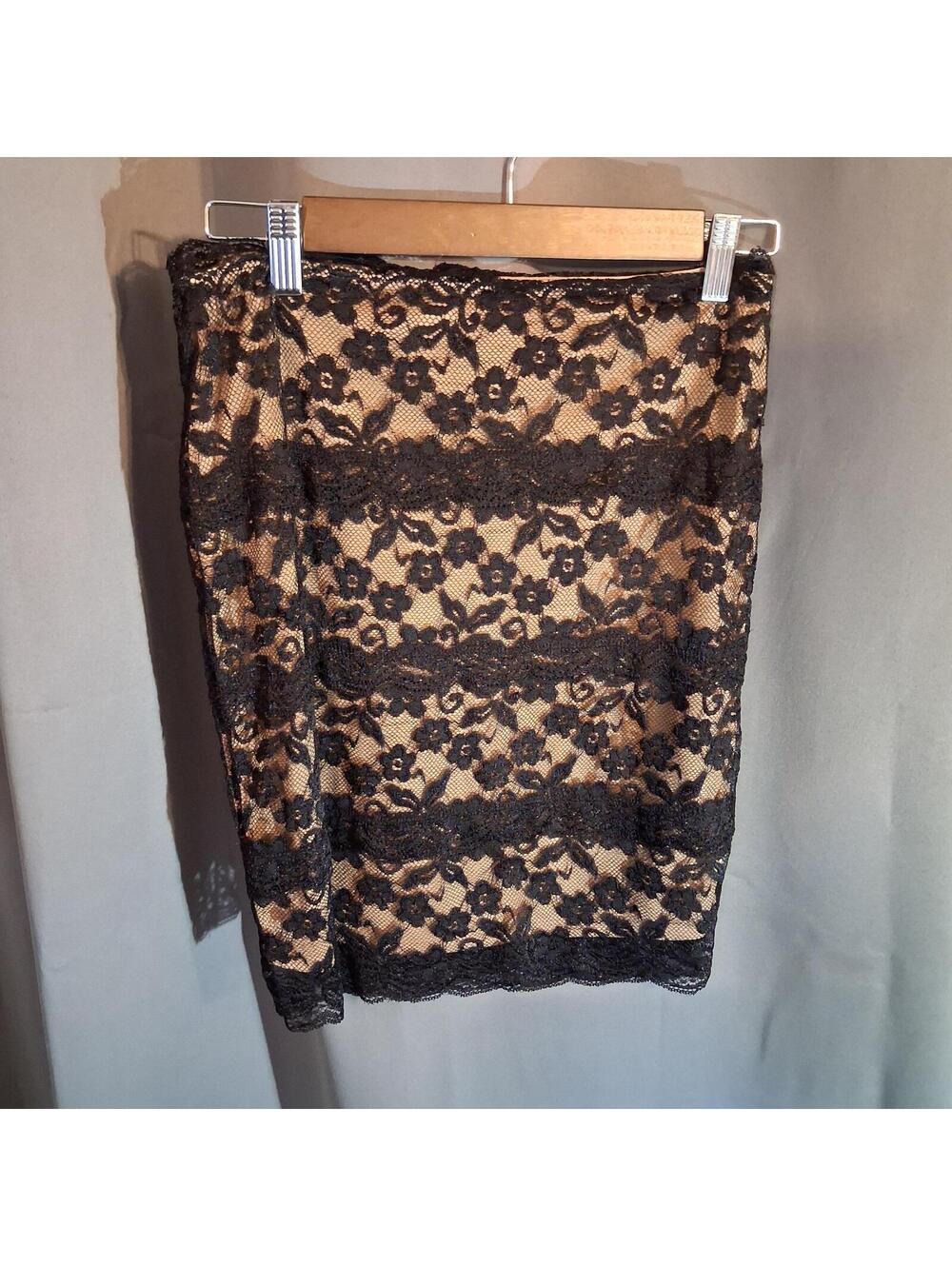 XXI Black Lace Overlay Pencil Skirt Size Large